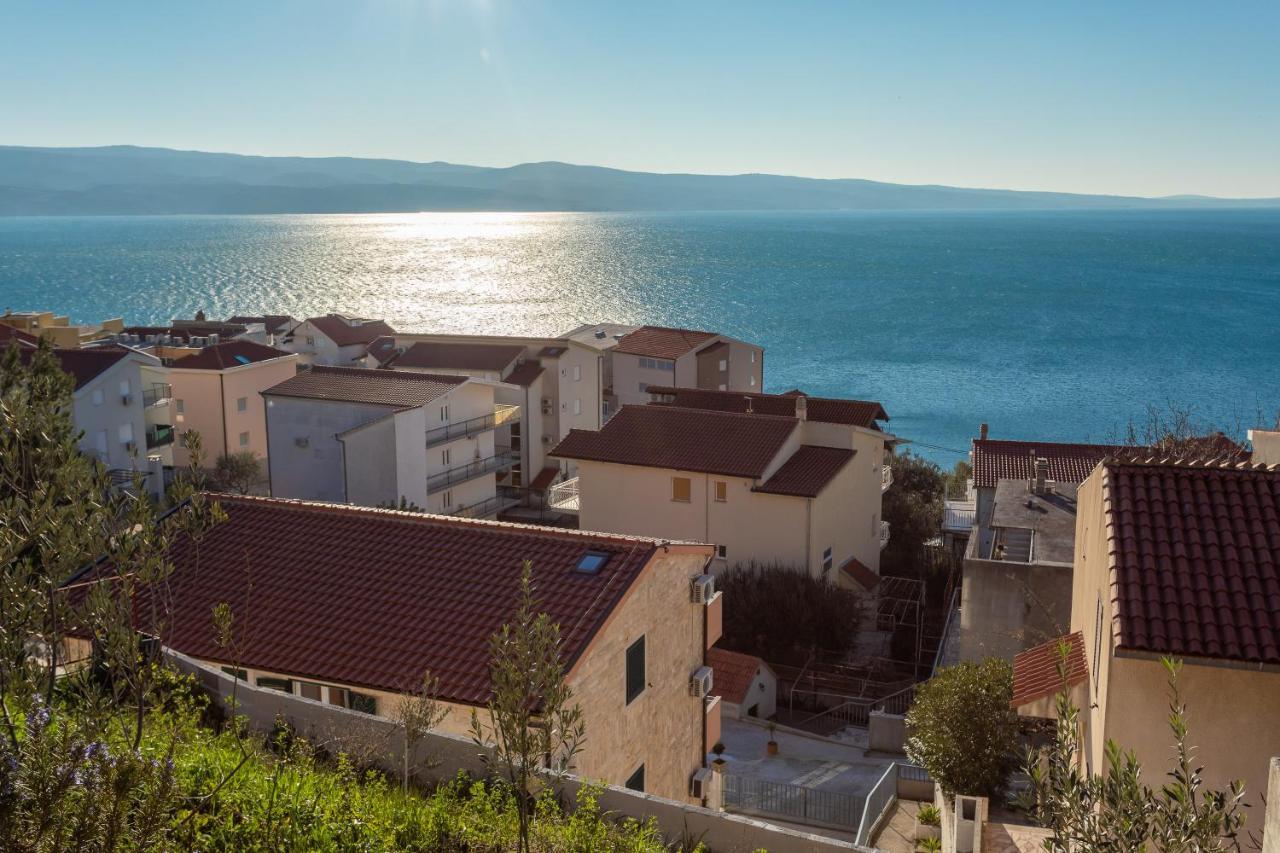 אומיס Villa Borzic מראה חיצוני תמונה