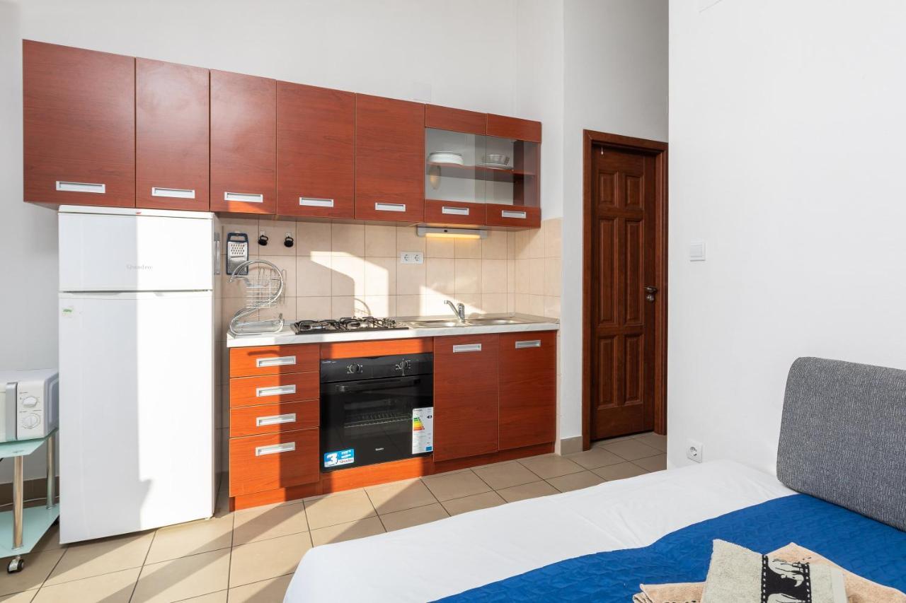 אומיס Villa Borzic מראה חיצוני תמונה